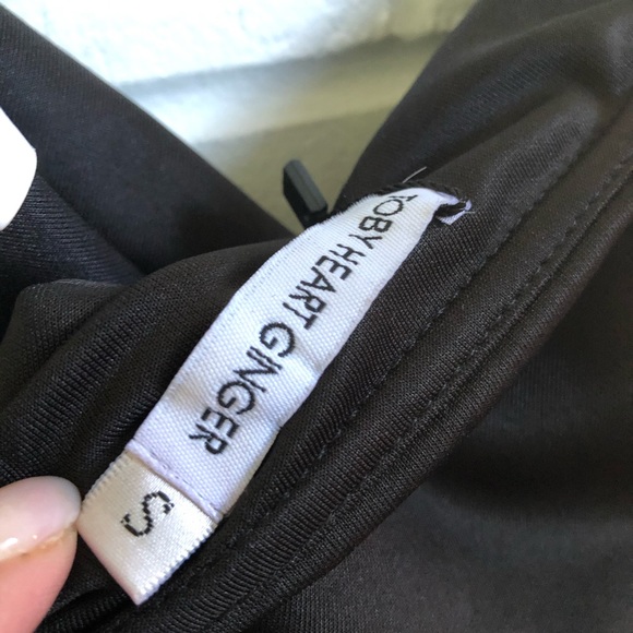 Ruffle crop top sz - Picture 4 of 7